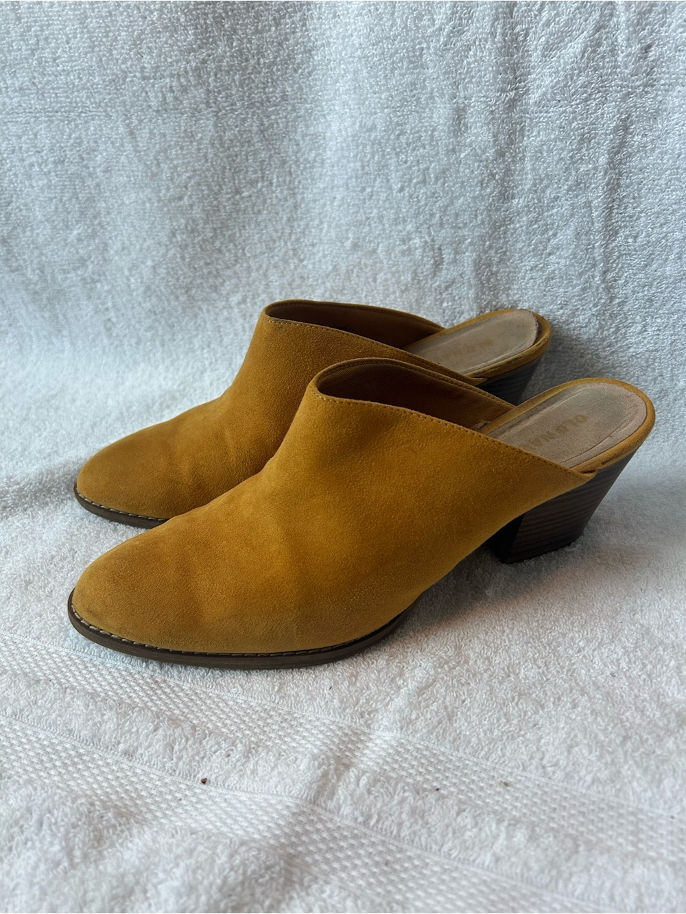 Old Navy Mustard Yellow Suede Slip-On Mule Heels
